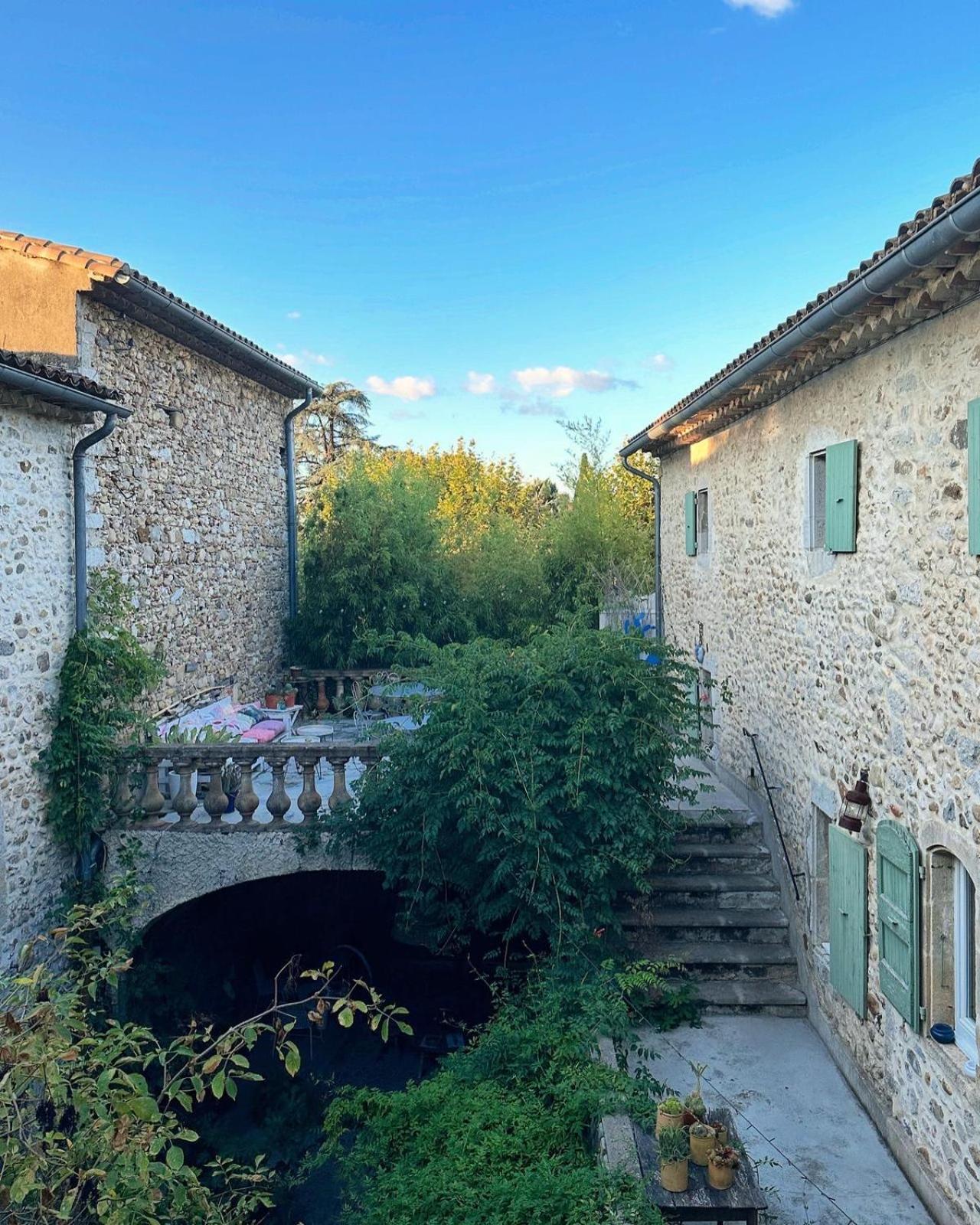 Les Cailloux Dores Massillargues-Attuech 외부 사진